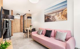 Pearl Marina Studio By Renters